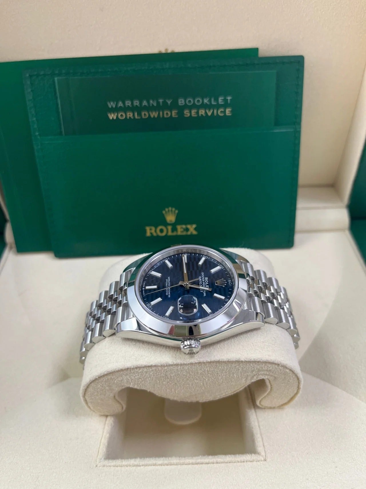 Rolex Datejust 41 Blue Motif Dial Smooth Bezel Jubilee Bracelet