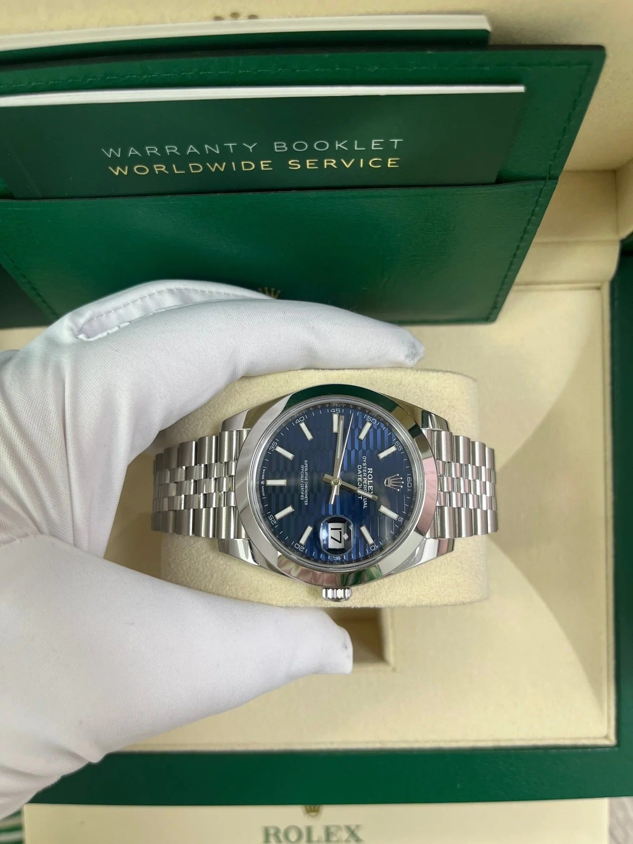 Rolex Datejust 41 Blue Motif Dial Smooth Bezel Jubilee Bracelet